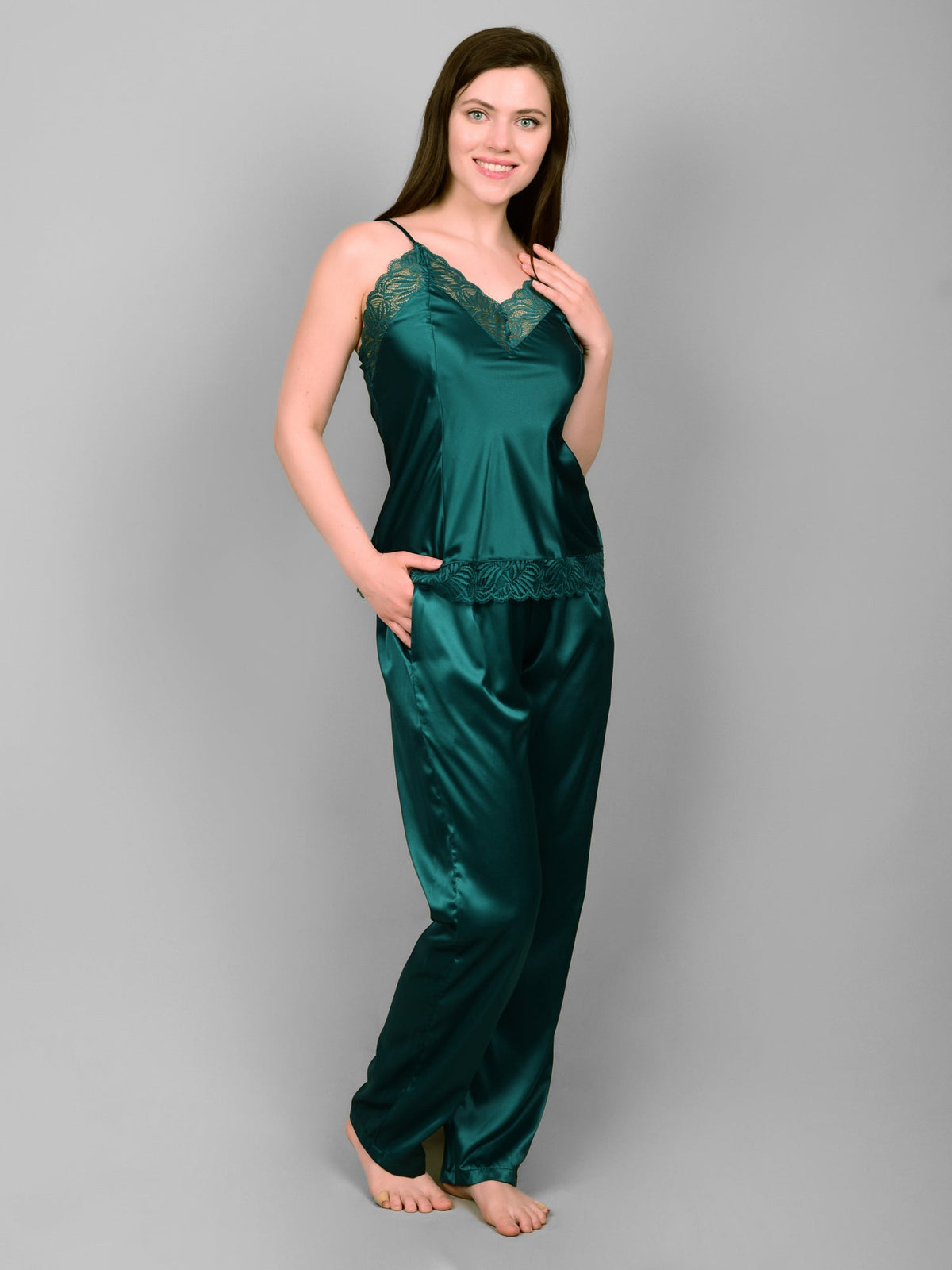 Emerald nightdress set with camisole, pajama and short robe