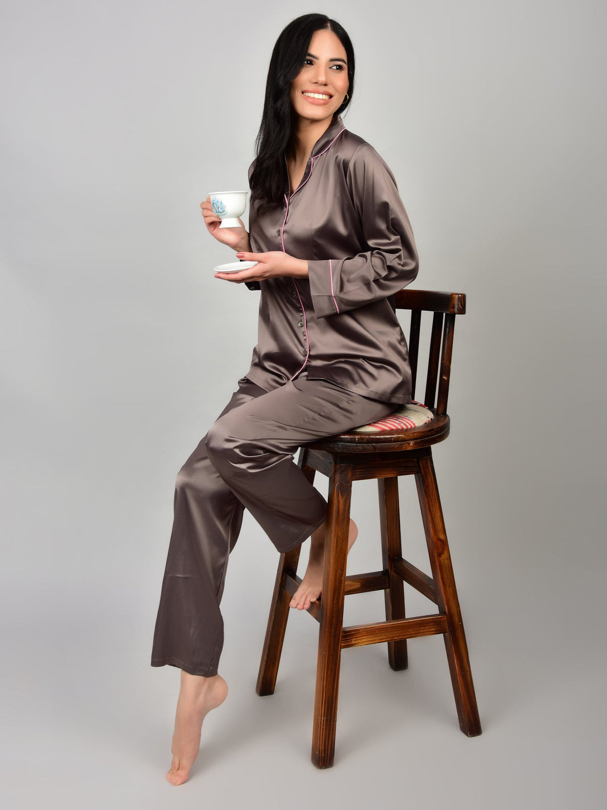 Mushroom 3-piece satin night suit for women