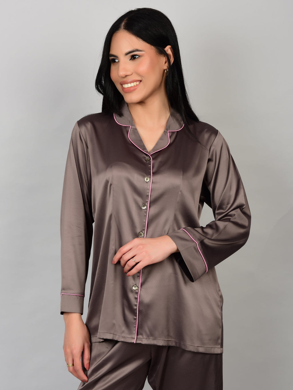 Mushroom Fluid Matte Satin nightwear details of the shirt with American collar and extra buttons for increased comfort.